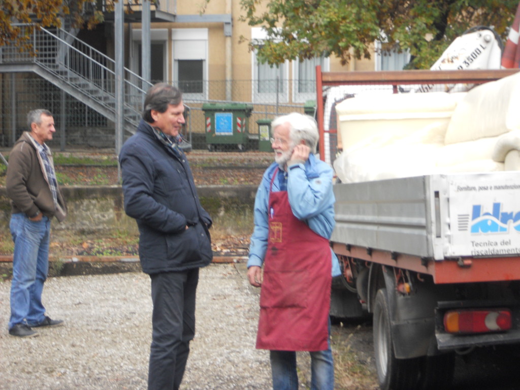 Un camion per Prijedor 03